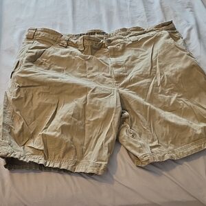 Duluth Trading Co Tan Cargo Shorts